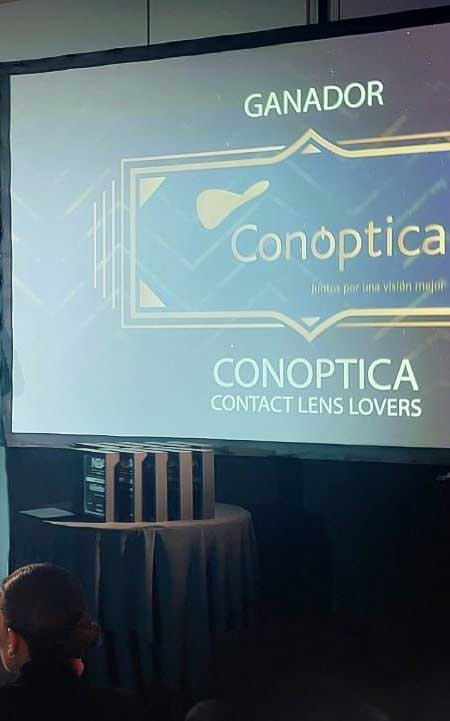 Conóptica vuelve a ganar los Premios NOA 2023 a la Mejor Formación de Producto