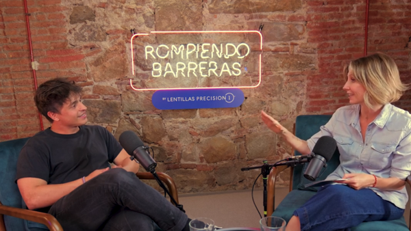 Imagen Podcast Rompiendo Barreras Alcon