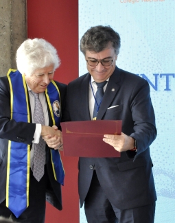 Eduardo Morán nombrado Doctor Honoris Causa en Ciencias (ScD) por la UCNE 